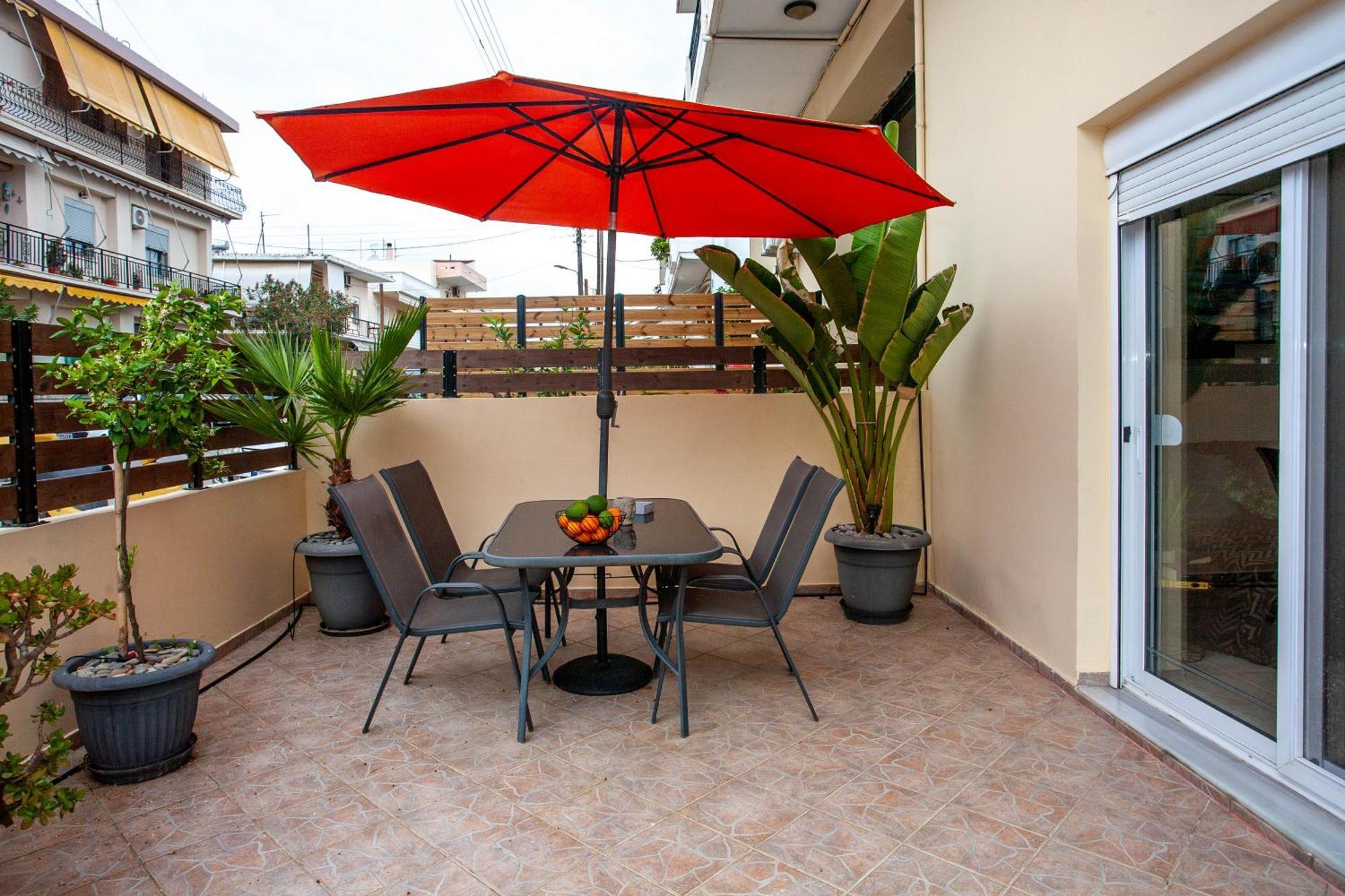 Unique Apartment Chrissi Akti Chania Exterior foto
